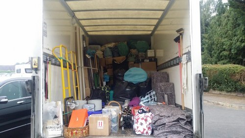 Grab Lorry available for hire in Wood Green