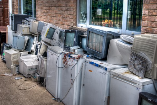 Efficient waste management with Wait and Load